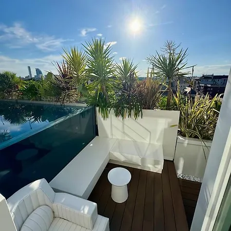 Readmyhostprofile! Luxury 4 Bedroom Penthouse Near Duomo شقة